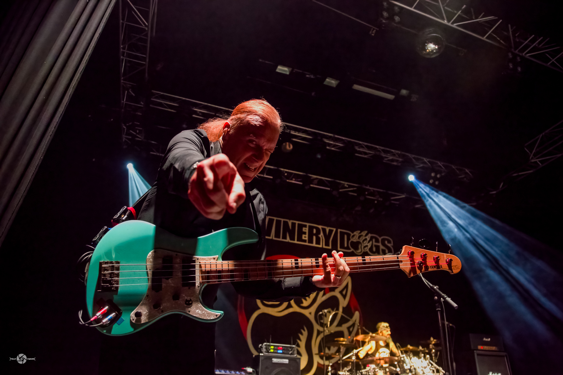 18_06_23-The-Winery-Dogs-Shepherds-Bush-Empire-01