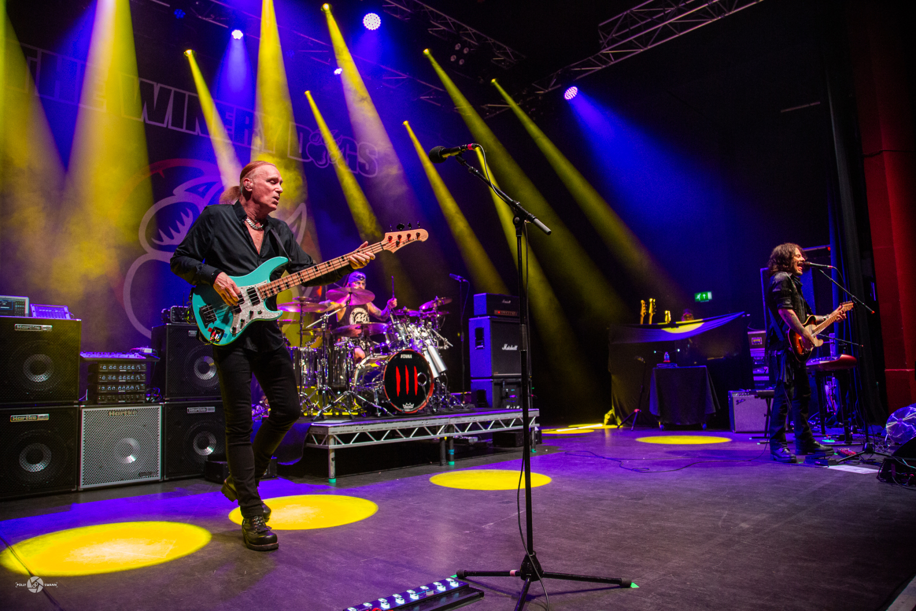 18_06_23-The-Winery-Dogs-Shepherds-Bush-Empire-18