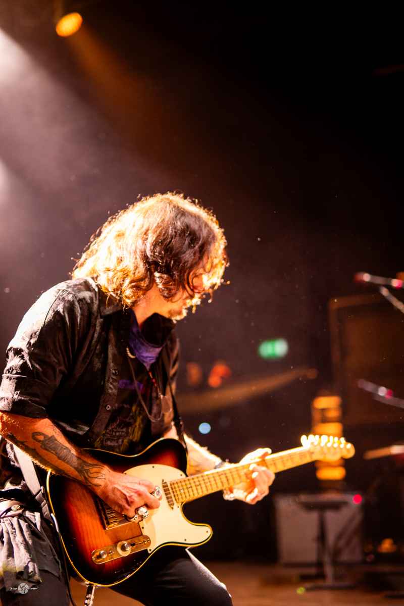 18_06_23-The-Winery-Dogs-Shepherds-Bush-Empire-20