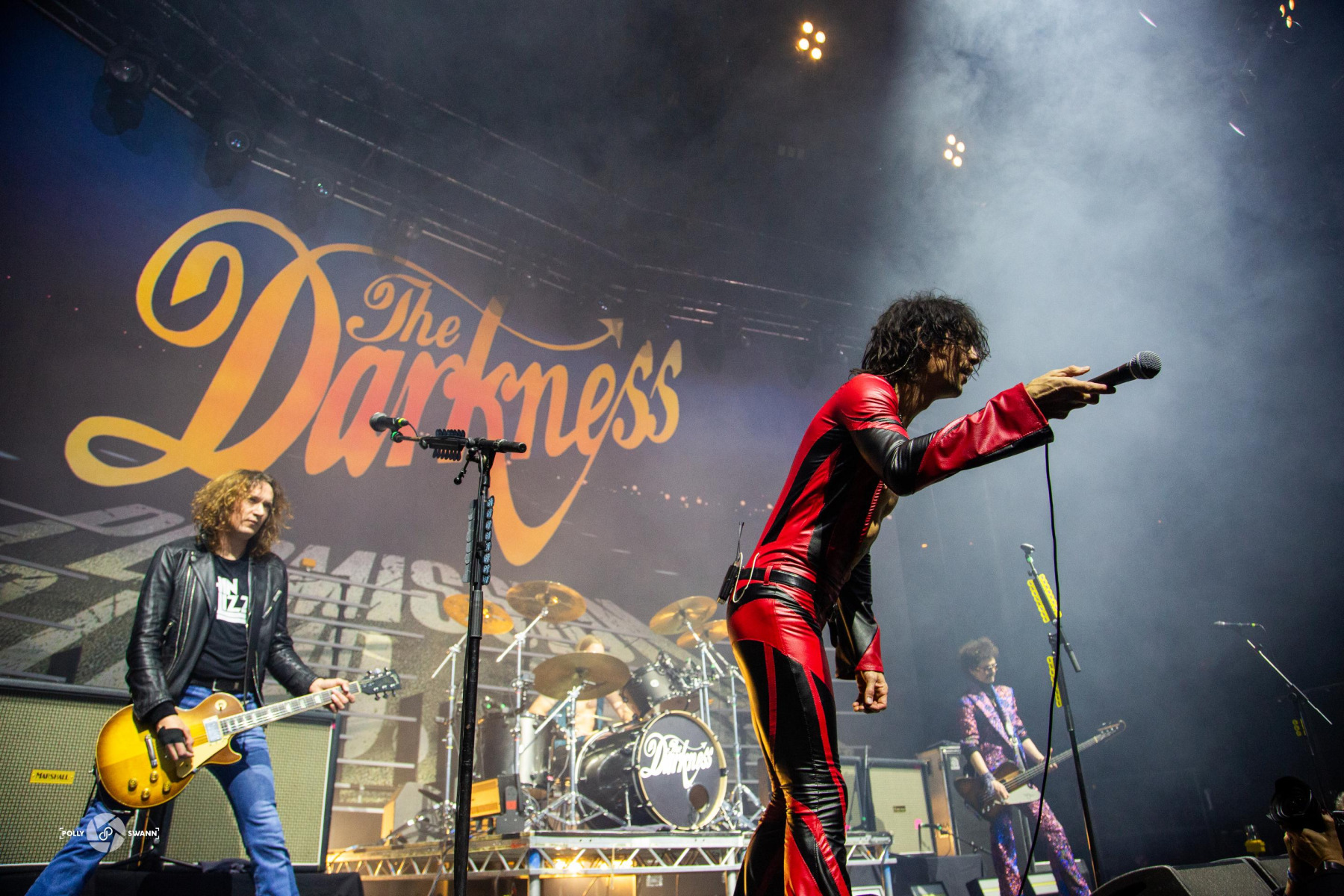 09_12_23-The-Darkness-The-Roundhousse-18