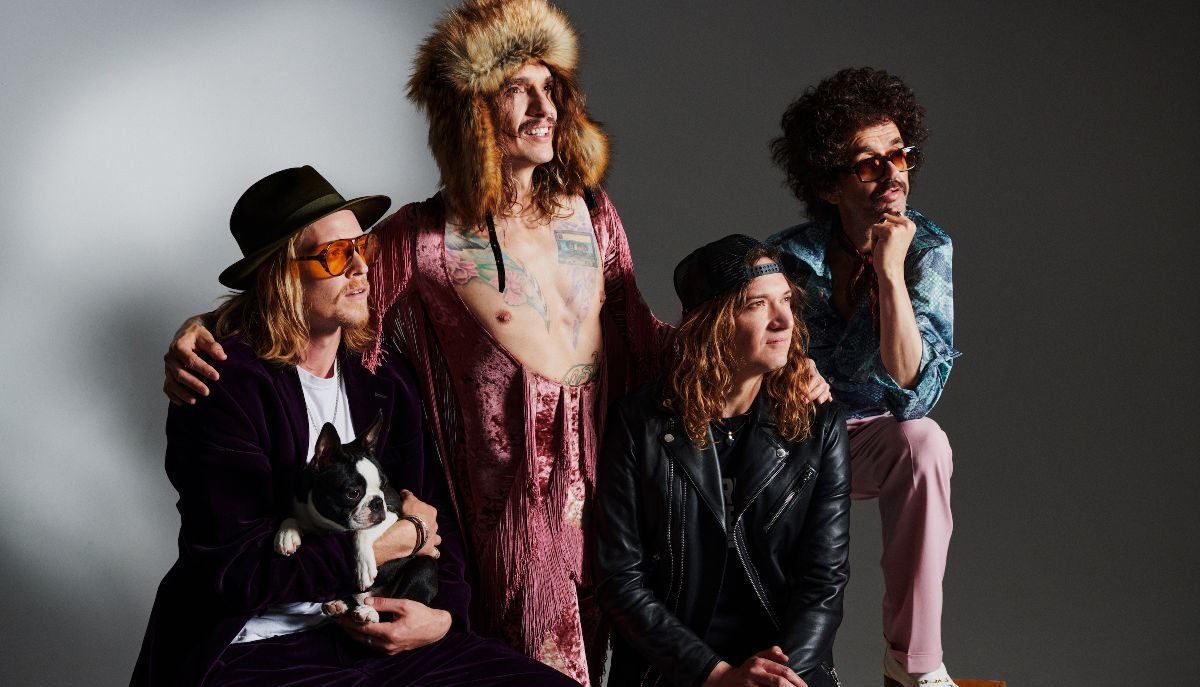 The Darkness release a new single 'Nobody Can See Me Cry'.