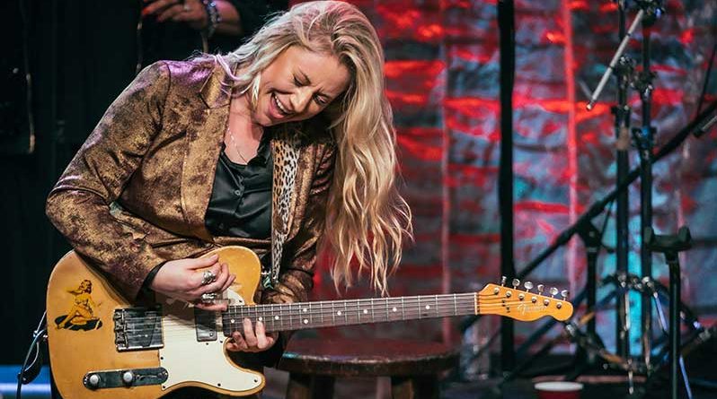 Joanne Shaw Taylor announces UK tour with support from Toby Lee.