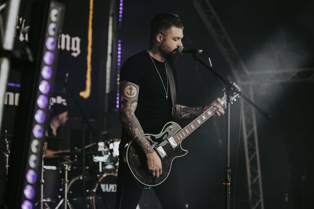 Ross Harding’s 2025 UK Tour Sparks a Dark Blues Revival