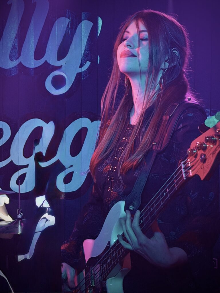 Bras N Roses Live Keira