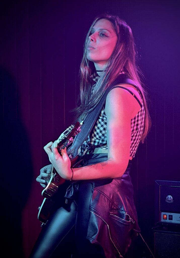 Bras N Roses Live Clare
