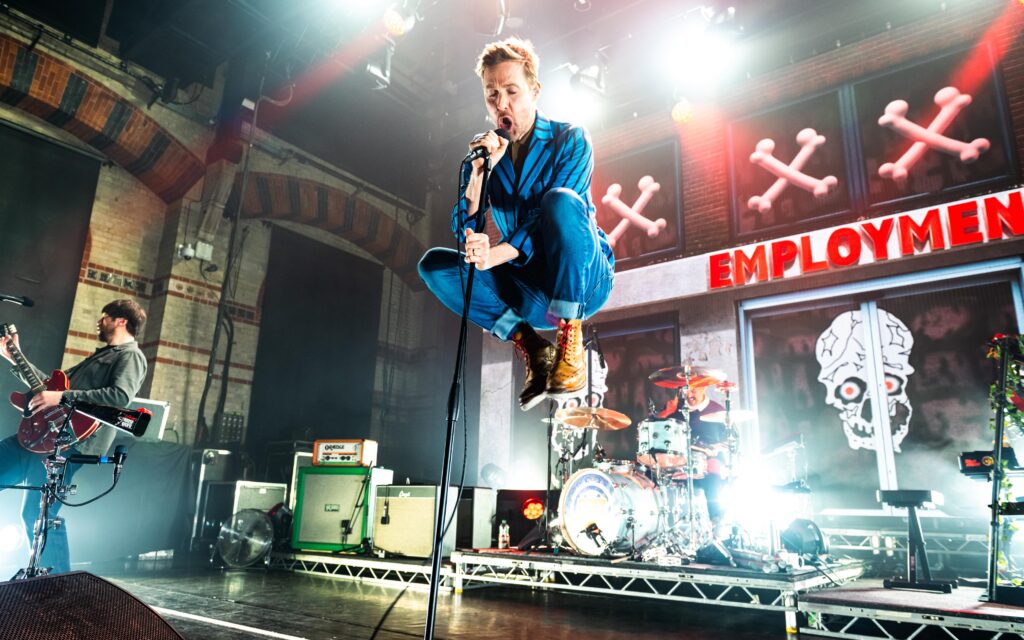 The Kaiser Chiefs Gig Review – Cambridge Corn Exchange