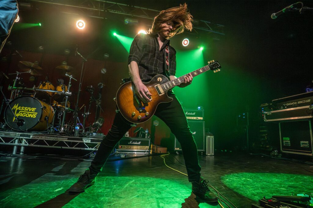 Massive Wagons Leicester O2 - Scarlet Rebels