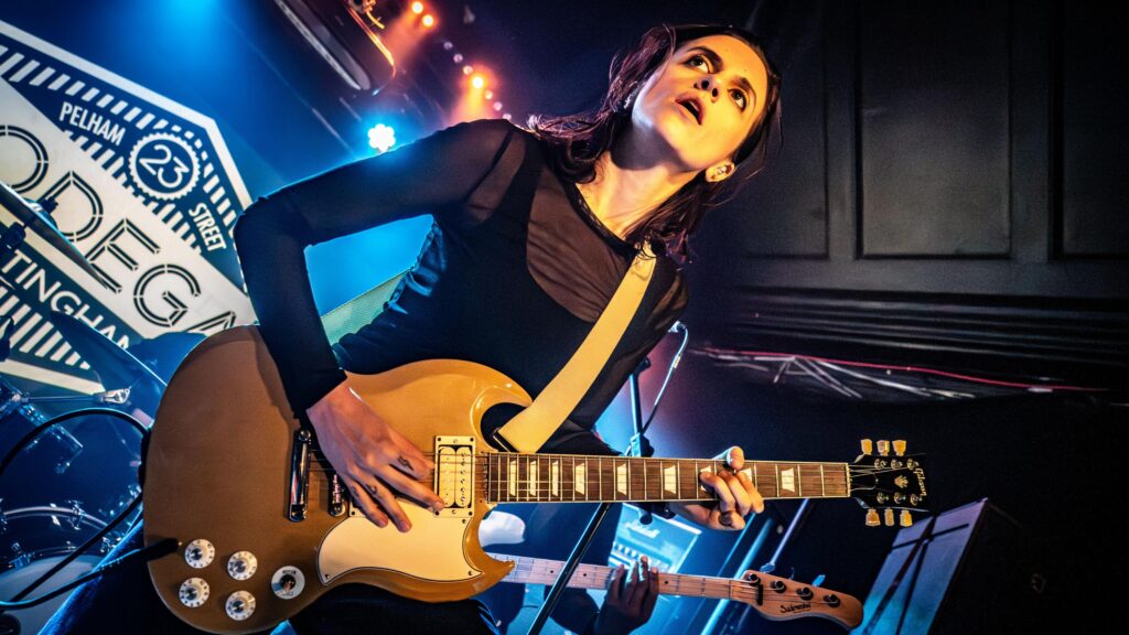 Laura Cox UK Tour