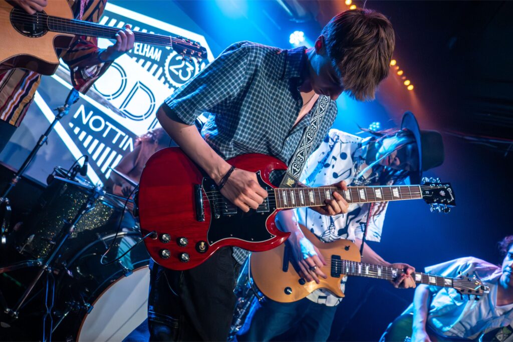Taj Farrant UK tour