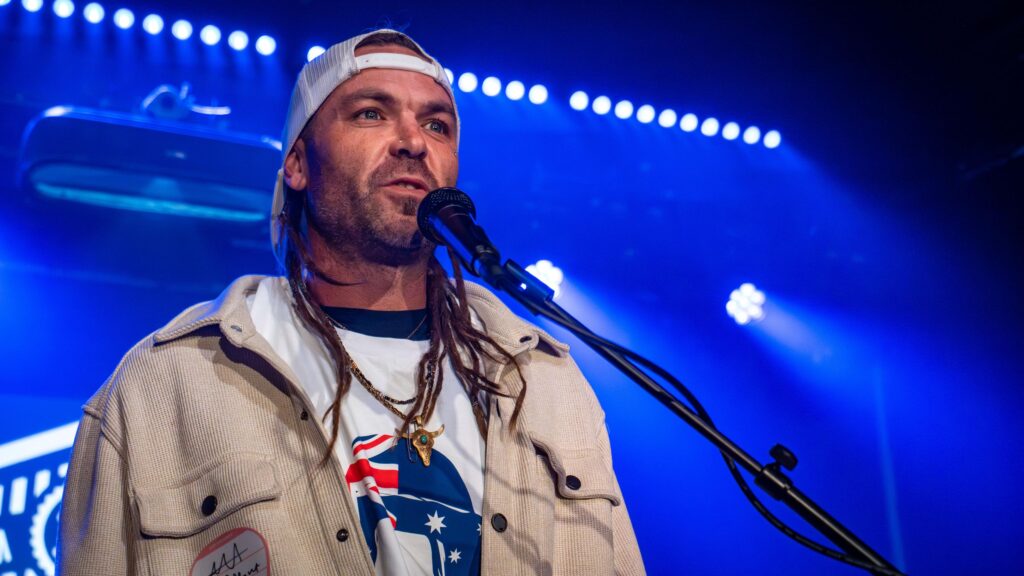 Taj Farrant UK tour